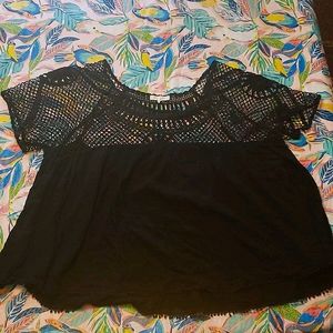Aeropostale fishnet flowy top